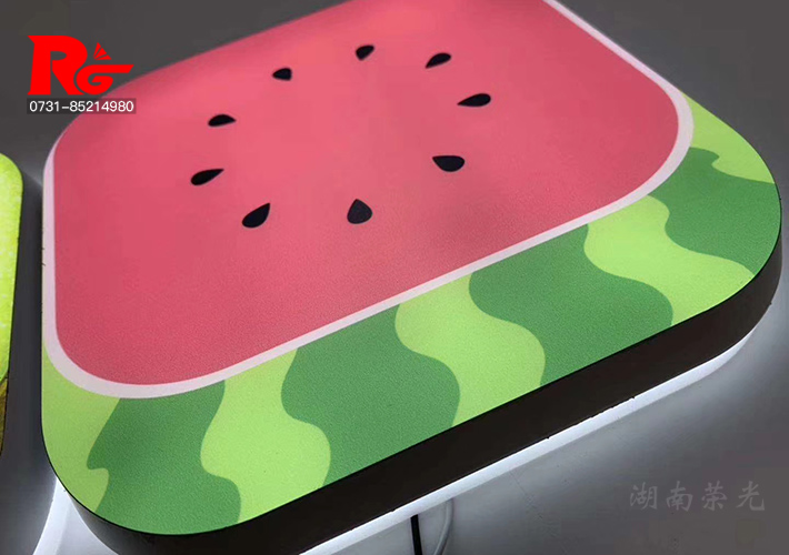 ��(chu��ng)��ˮ������ LED�l(f��)���� �Lɳ������ б߅����l(f��)����