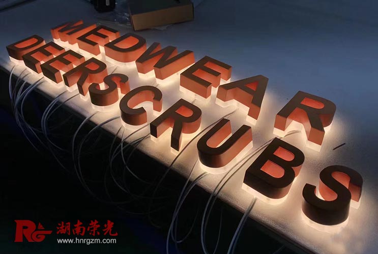 �L(zh��ng)ɳ�V��������������˺ͱ��l(f��)���ֵ�������ˇ