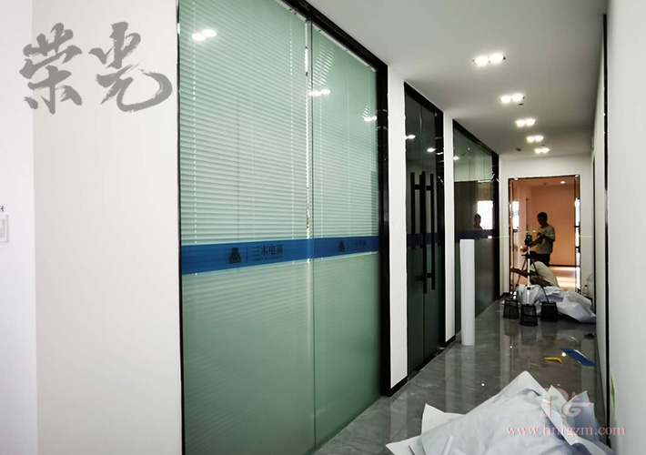 �LɳLOGO����