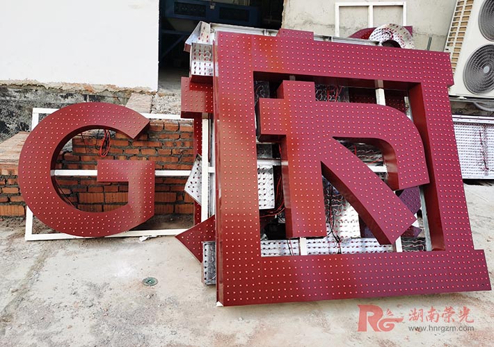 ��\��_�װl(f��)����