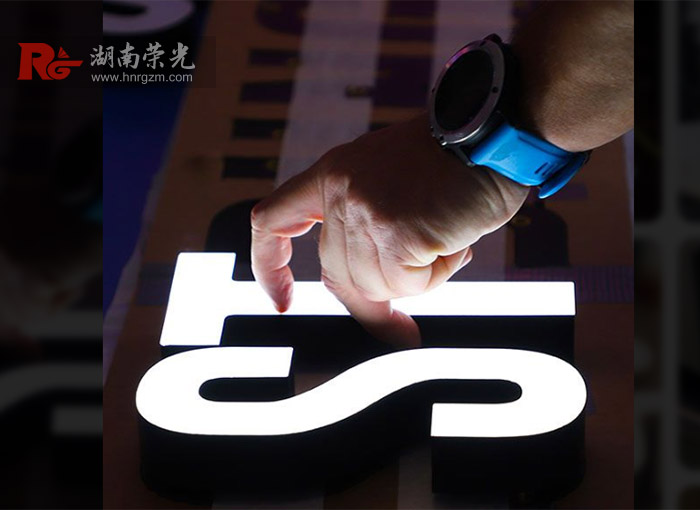 �L(zh��ng)ɳ��(sh��)֬�l(f��)����